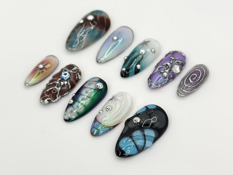 Galaxy-Inspired 3D Press-On Nails | Custom Holographic Nail Art | Stars. Planets & Galaxies Design | Celestial Nail Set | OB656H