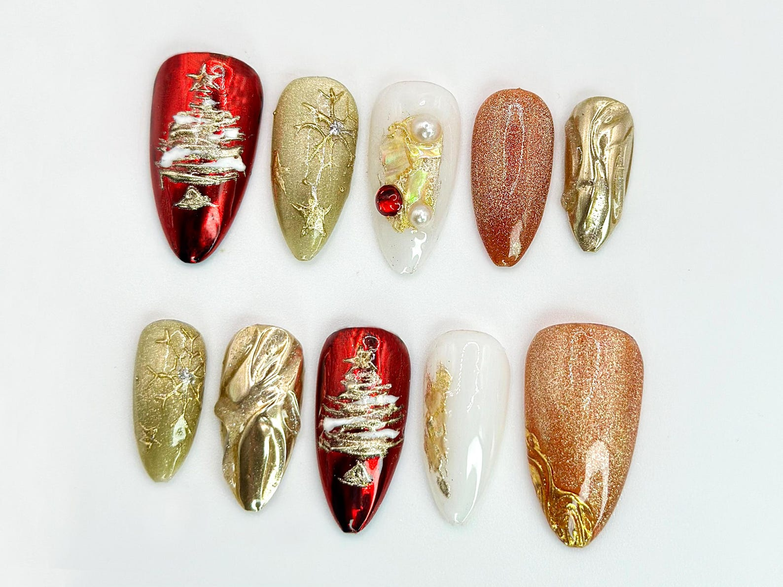 Christmas Tree Press On Nails | Red & Gold Holiday Nail Art with 3D Details | Christmas Tree. Pearl Accents | Holiday Nail Set| OC536HC