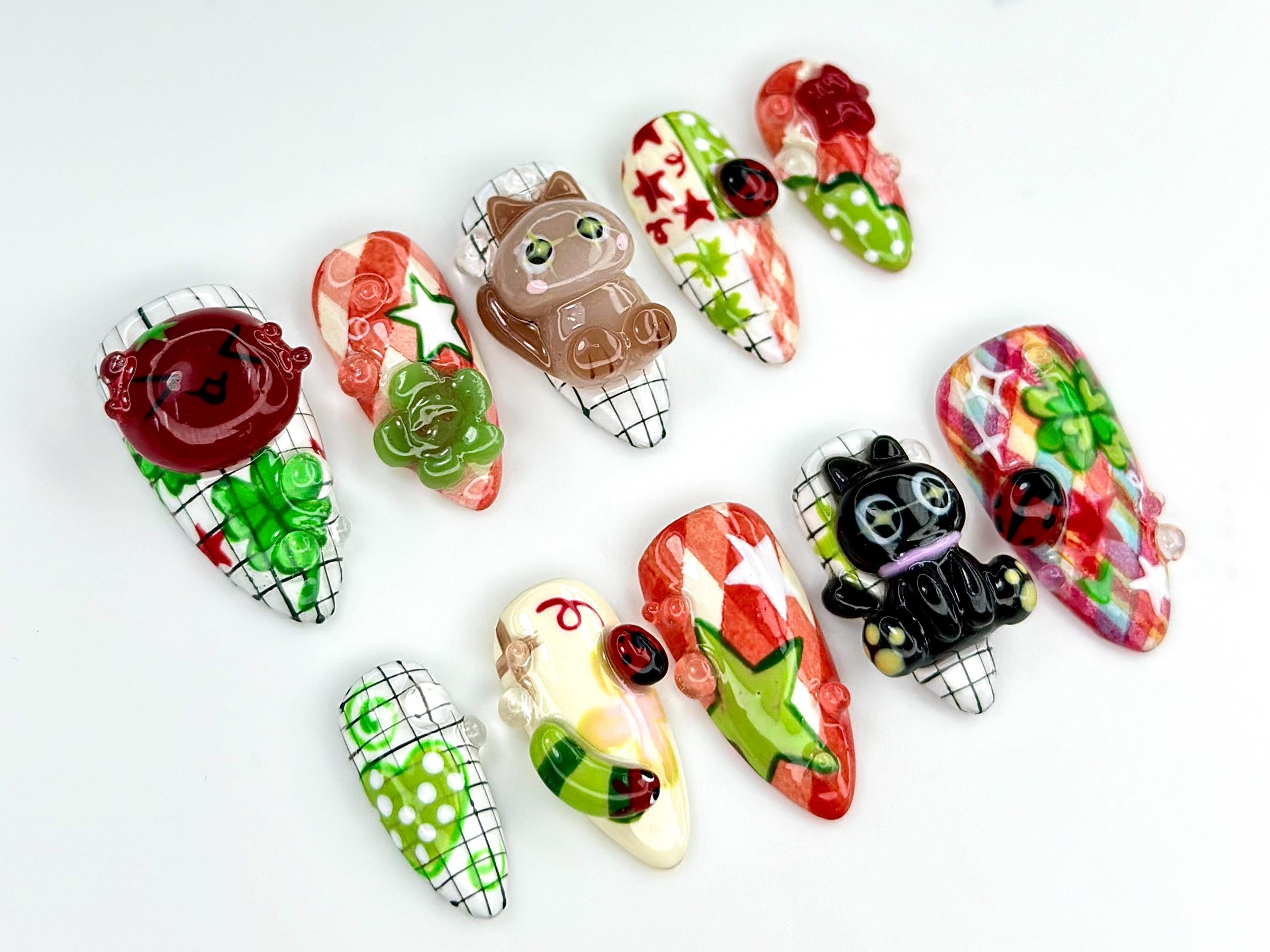 3D Cat Clover Nail Set - Red Green Checkered Press-Ons