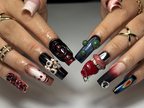Dark Carnival Horror Press On Nails | 3D Creepy Clown Nail Art | Gothic Horror Eyes & Chains | Edgy Halloween Statement Set | OB144EK