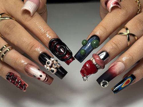 Dark Carnival Horror Press On Nails | 3D Creepy Clown Nail Art | Gothic Horror Eyes & Chains | Edgy Halloween Statement Set | OB144EK