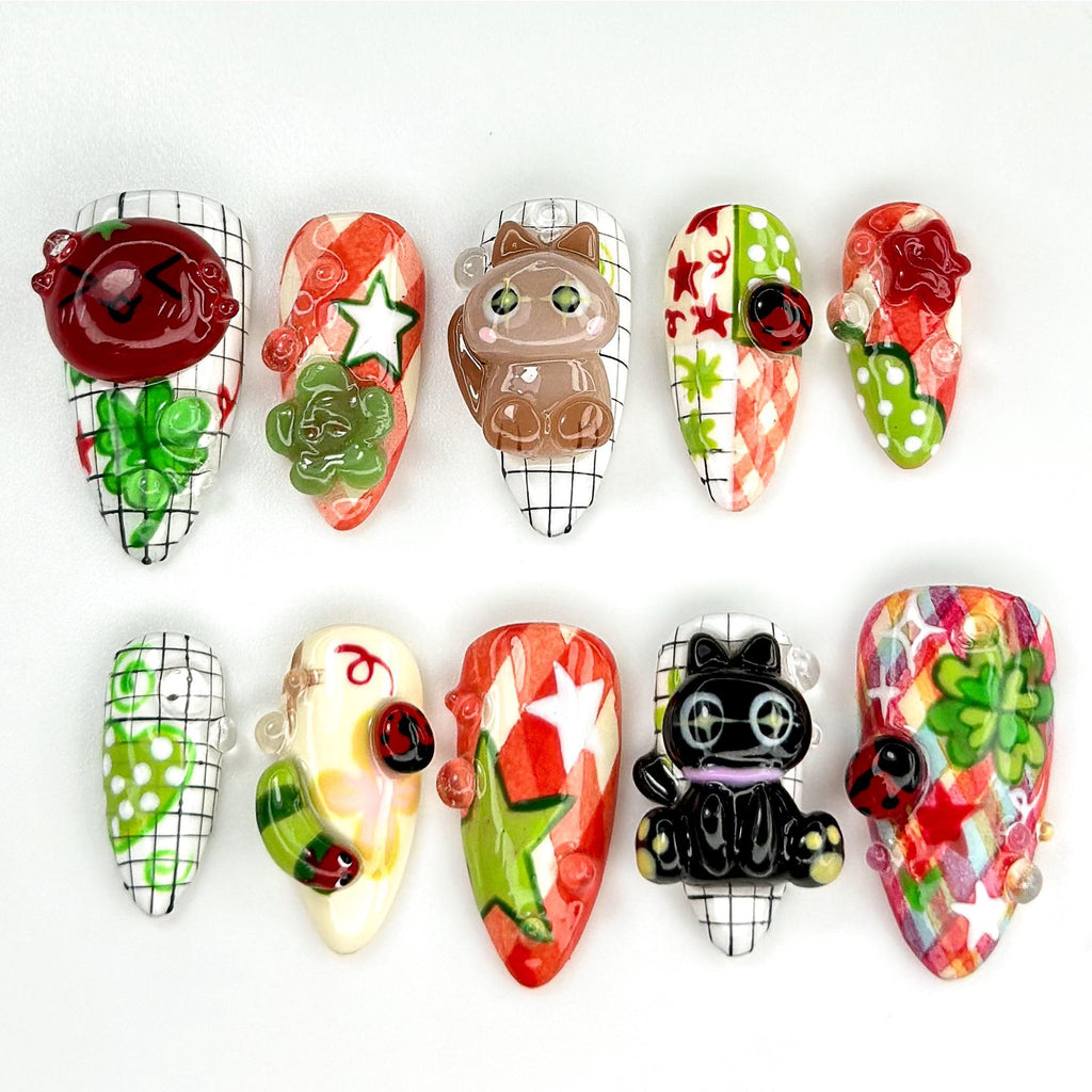 3D Cat Clover Nail Set - Red Green Checkered Press-Ons