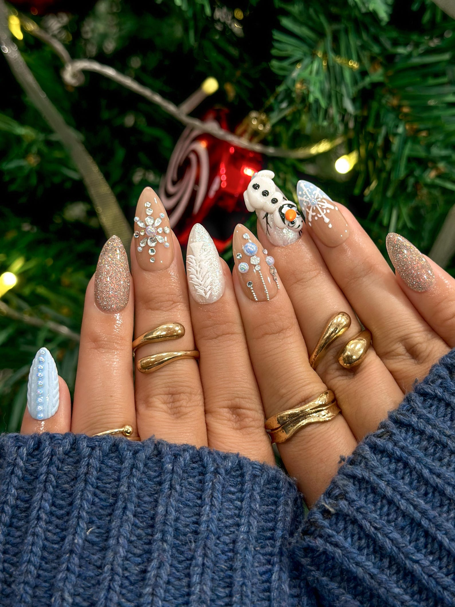 Frosty Snowman Winter Press On Nails | 3D Snowman Christmas Nail Art | 3D Snowman Accent | Crystal Nude Winter Nails | OB1214EC