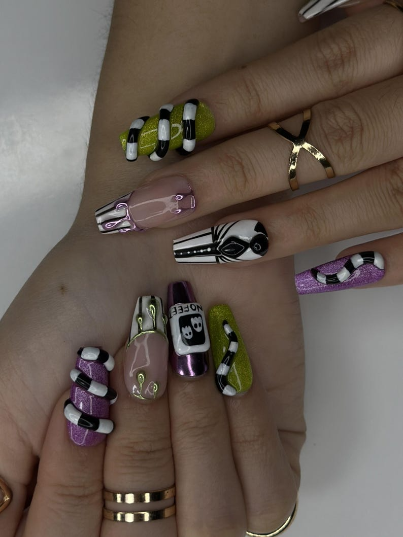 Spooky Stripes Press On Nails | Beetle-Inspired Gothic Nail Art | Handmade Creepy Cute Nails | Halloween Party Nail Art OC140L