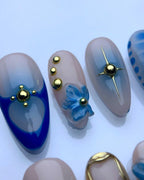Handmade Blue Floral Elegance Nail Art with Gold Pearl Press on Nails P30