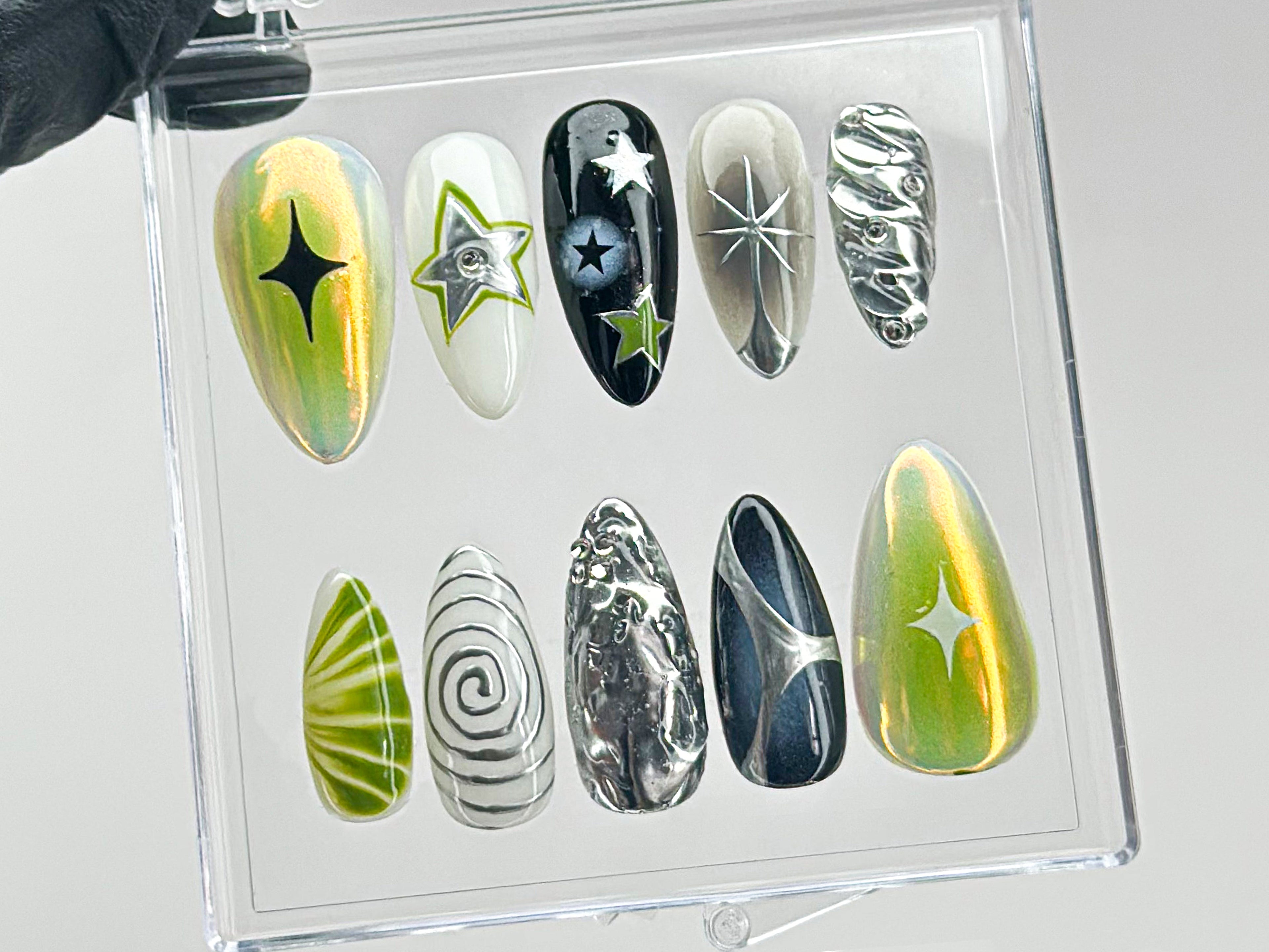 Galaxy Star Press On Nails | 3D Hand-Painted Green & Black Nail Art | Y2K Style Nails | Silver Chrome on Fake Nails | Gift for her | OC553T
