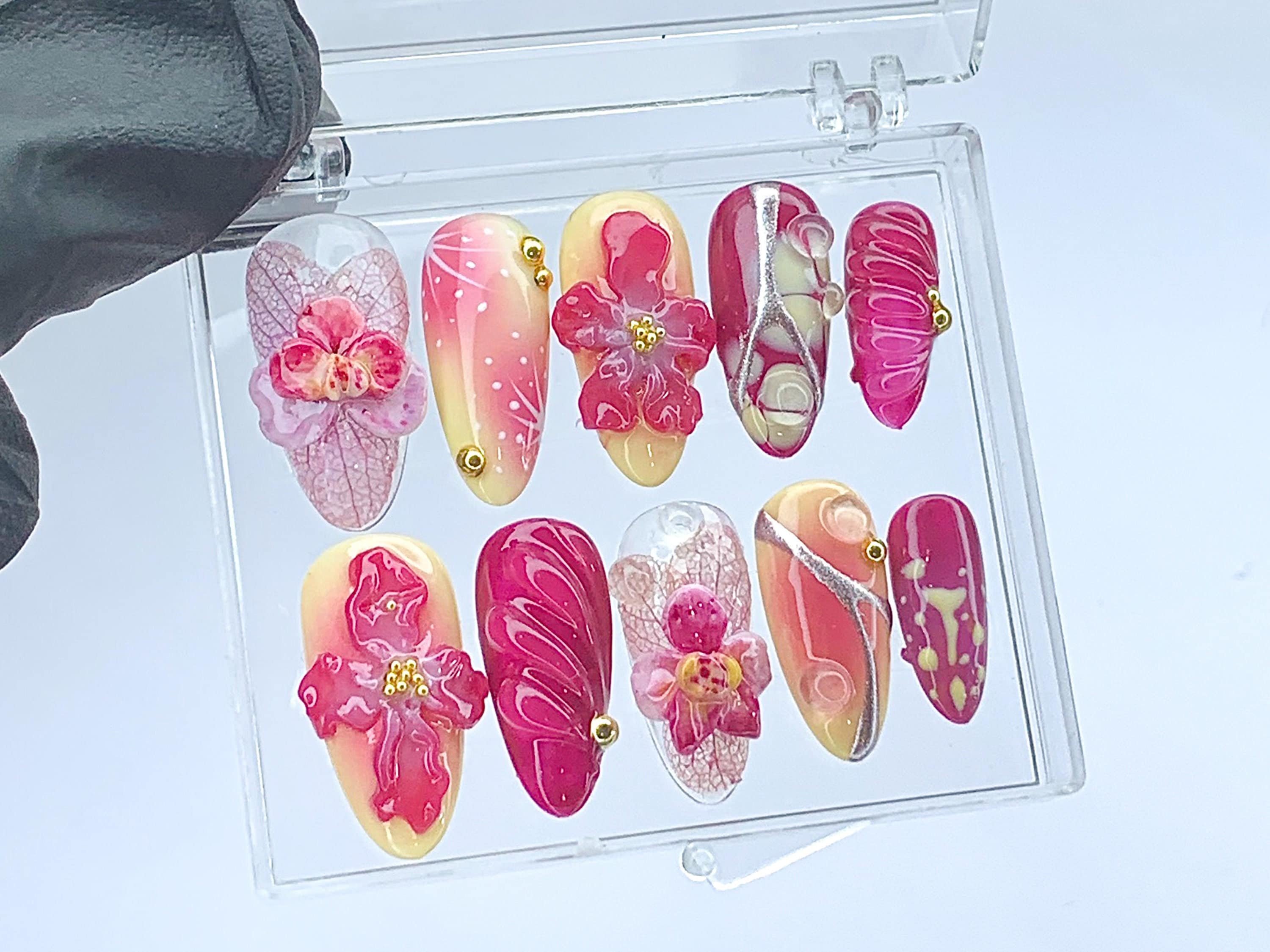 Blooming Flowers Press On Nails | 3D Chrome Flowers Acrylic Nails | Stunning Floral False Nails Press On| Spring Summer Nail Art | OB423YL